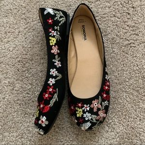 COPY - NEW Sonoma Embroidered Floral Black Flats